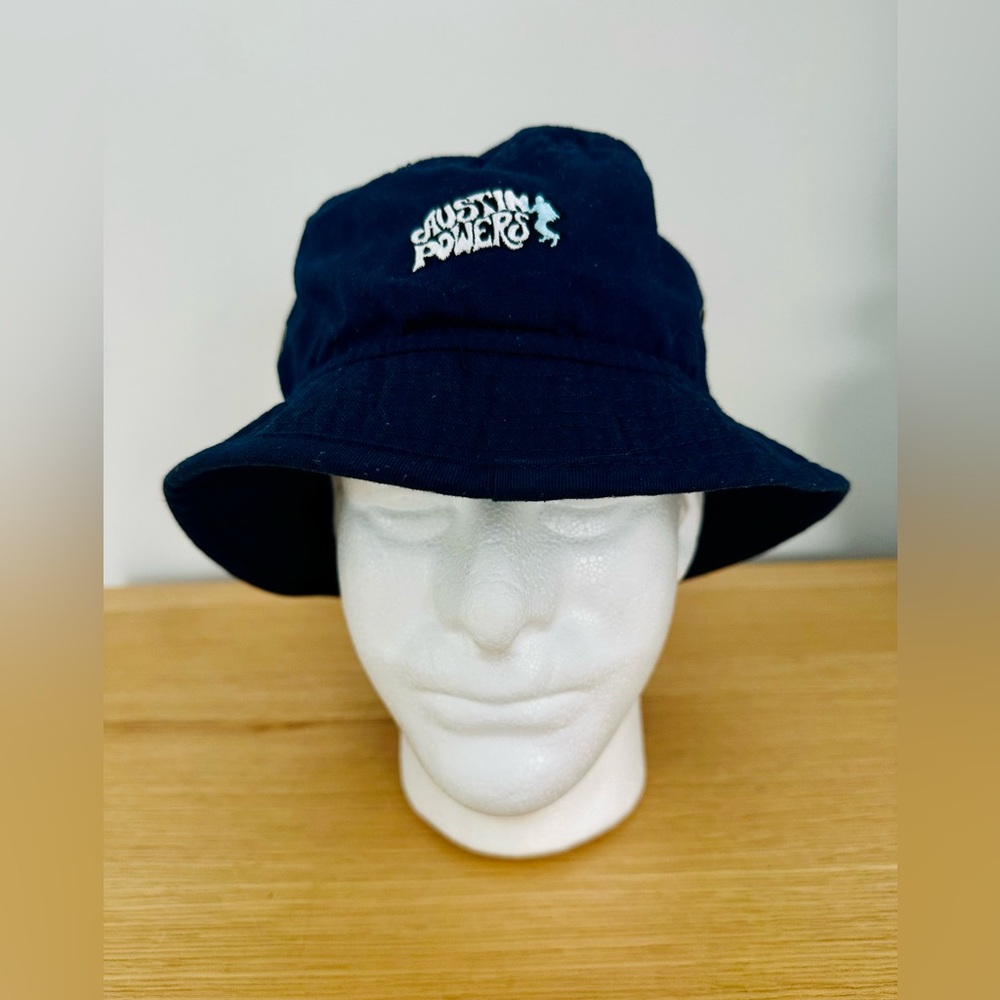 Vintage Austin Powers 1998 navy blue bucket hat
